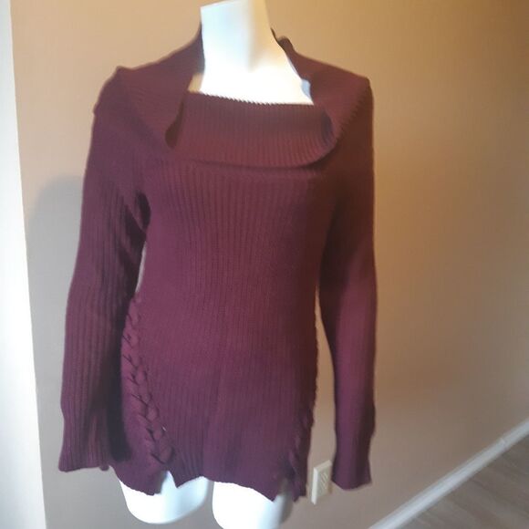No Boundaries size M (7-9) Burgundy Sweaters - Picture 1 of 12